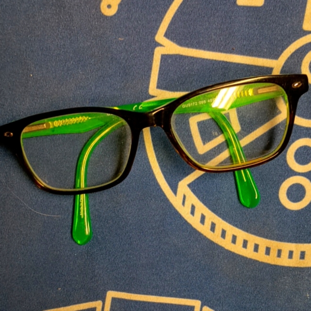 Guess Glasses